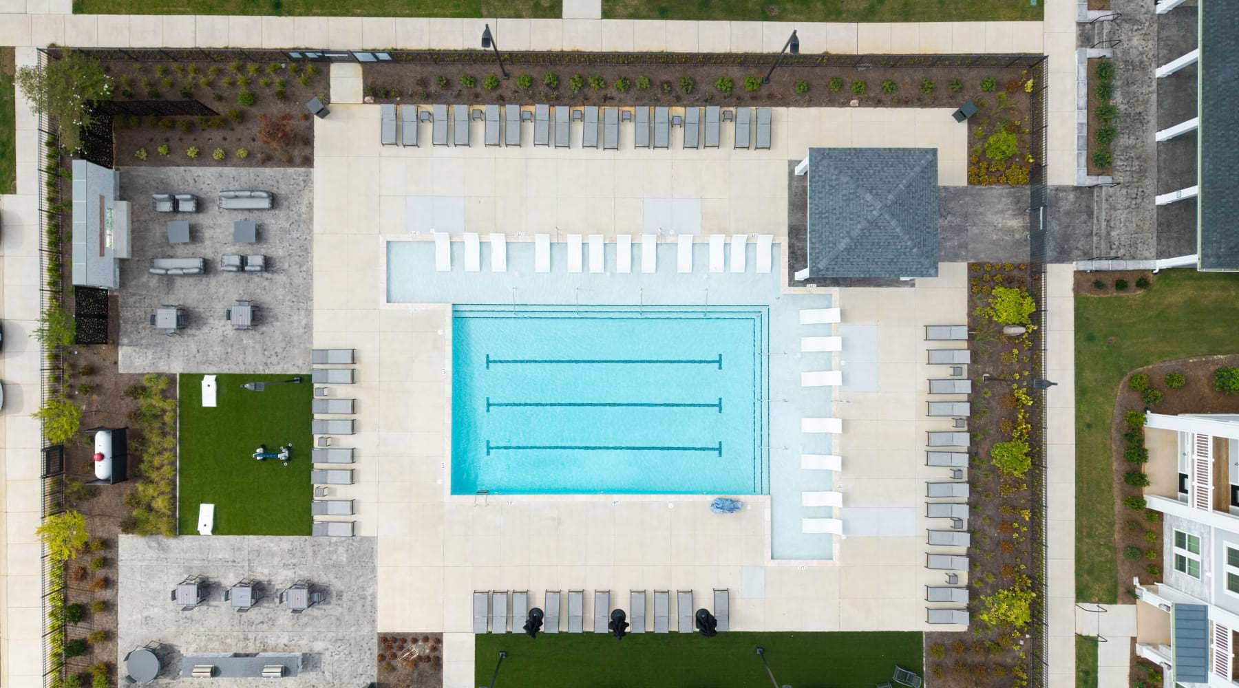 Resort Style Pool at Madison Mallard Creek apartments in Charlotte NC